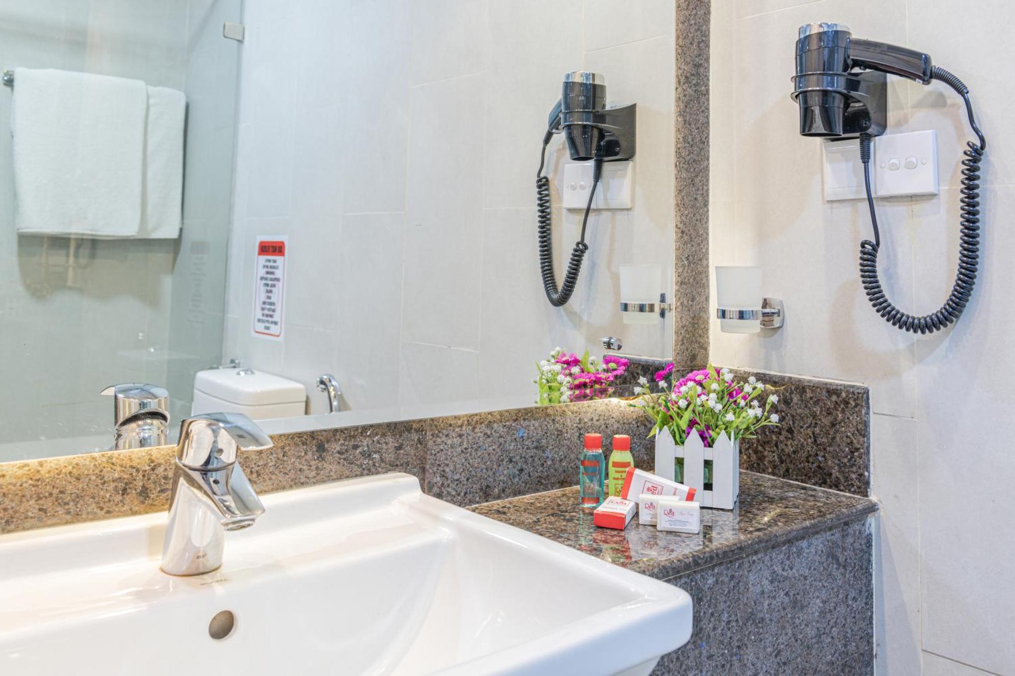Earl'S Red Colombo Hotel Phòng bức ảnh