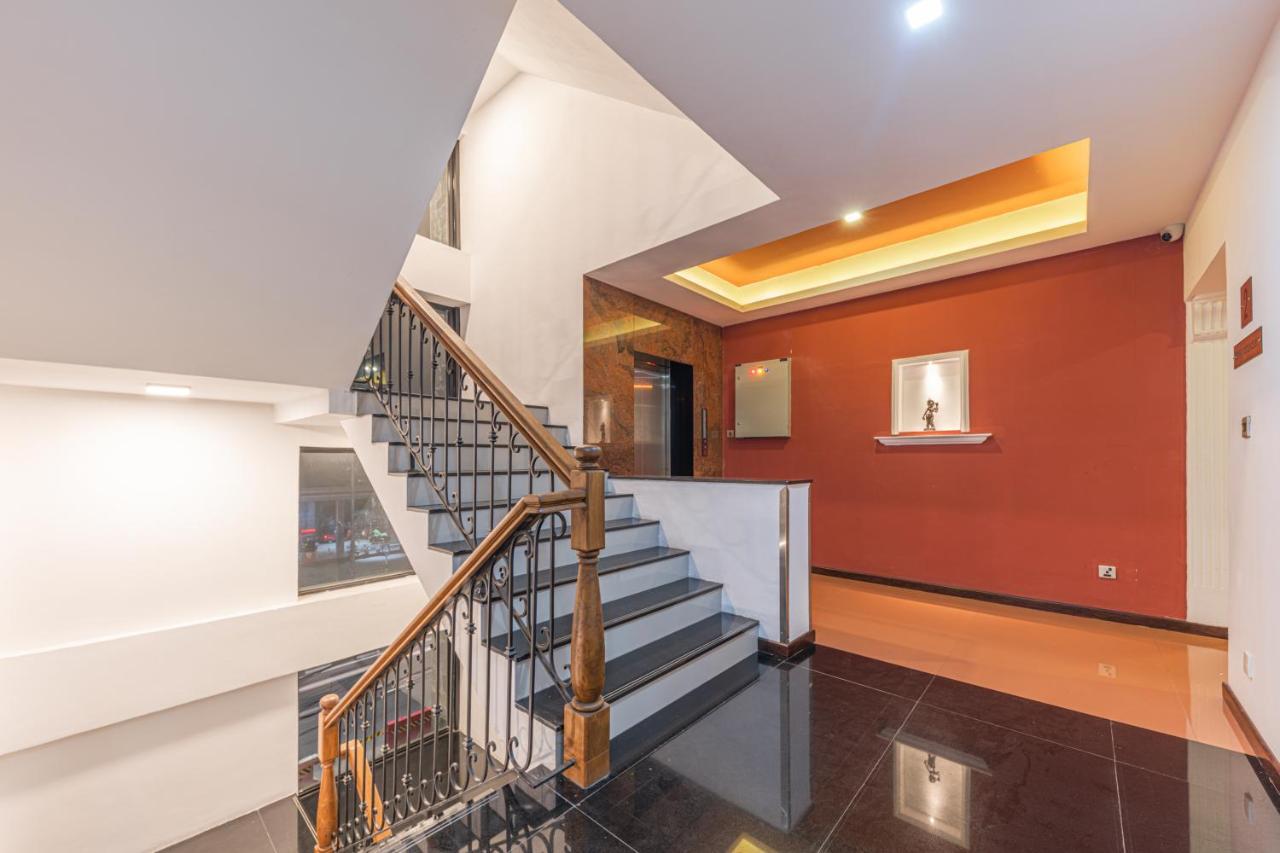Earl'S Red Colombo Hotel Ngoại thất bức ảnh