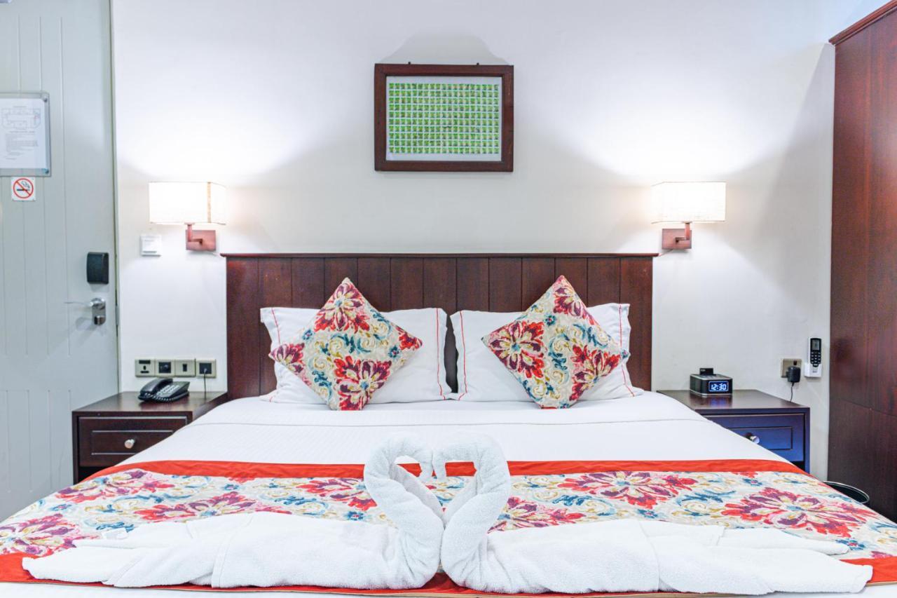 Earl'S Red Colombo Hotel Ngoại thất bức ảnh